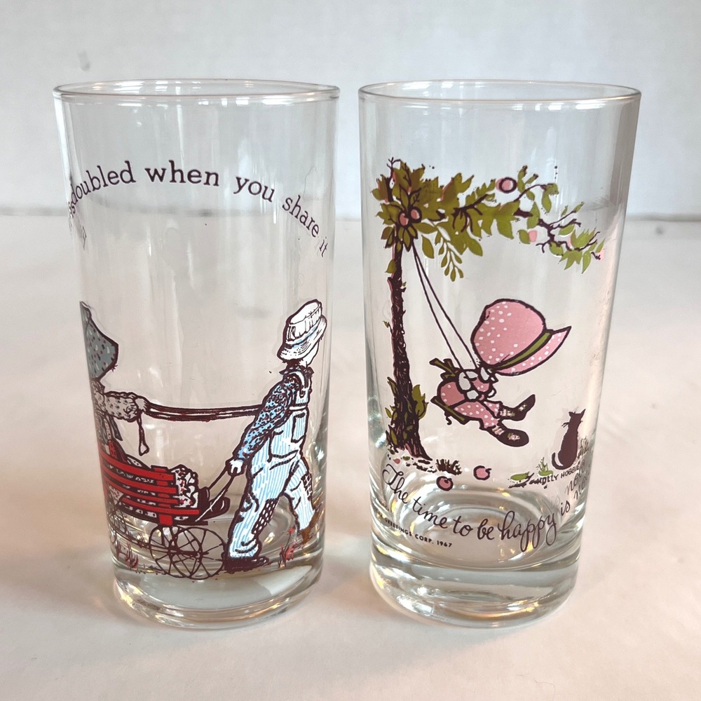 Vintage Holly Hobbie Glasses Set of 2 American Greetings 1967 1976 Tumblers